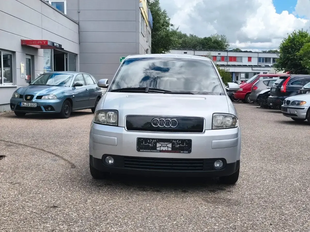 Gebraucht Audi A2 75 PS (55 kW) 2011 Silber Kleinwagen