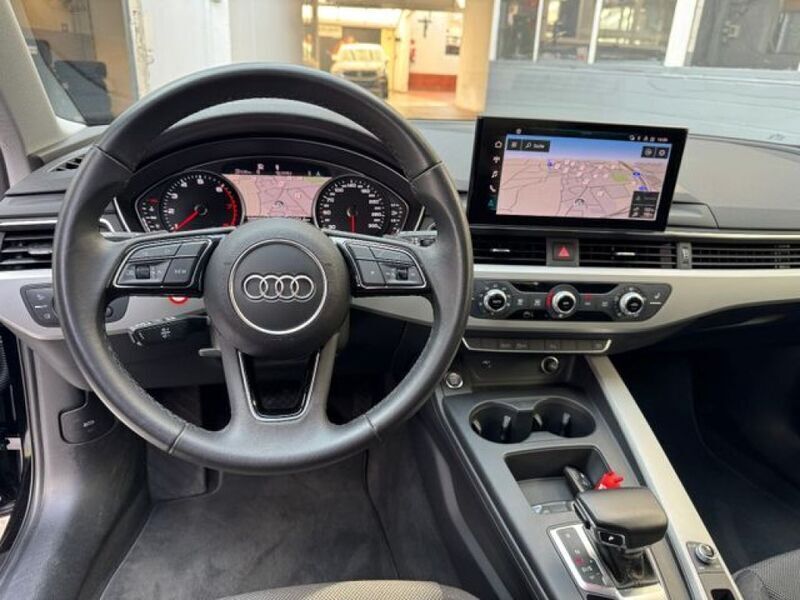 Gebraucht Audi A4 Advanced Plus 150 PS (110 kW) 2022 Brillantschwarz Kombi