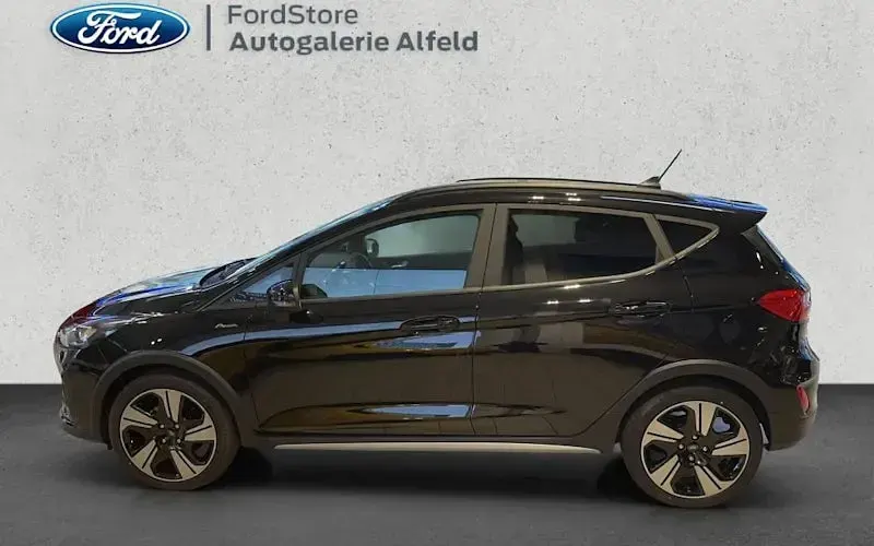 Używany Ford Fiesta Active 125 KM (91 kW) 2023 Czarny Hatchback