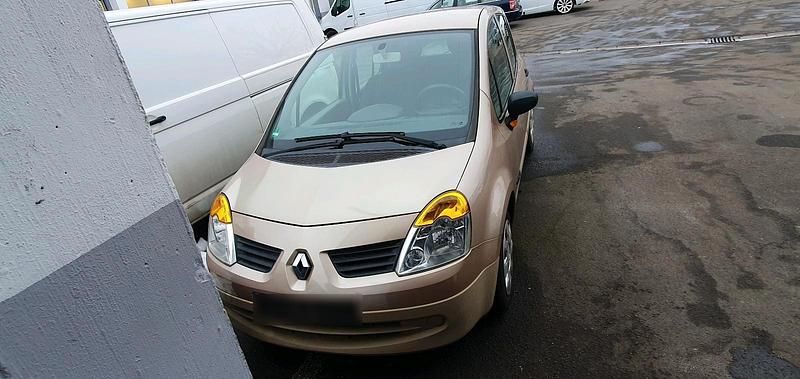 Usata Renault Modus 75 CV (55 kW) 2005 Marrone Monovolume