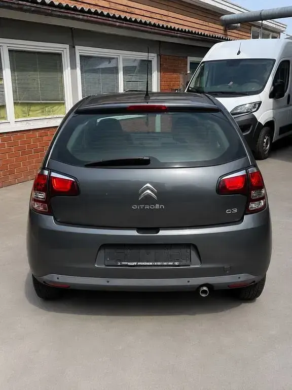 Gebraucht Citroën C3 Exclusive 82 PS (60 kW) 2014 Grau Limousine