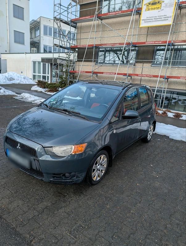 Grau Gebraucht 2009 Mitsubishi Colt Kleinwagen | 1.650 € (Guter Preis) - Bild 1/4