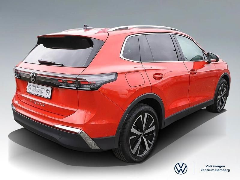 Gebraucht VW Tiguan Elegance 150 PS (110 kW) 2024 Andere farbe SUV