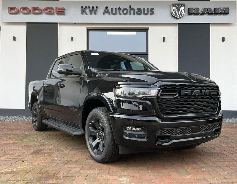 Schwarz Neu 2025 Dodge Ram Abholung | 69.990 € (Superpreis) - Bild 1/4