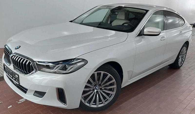 Weiß Gebraucht 2022 BMW 630 Luxury Line Coupé | 45.777 € (Fairer Preis) - Bild 1/4