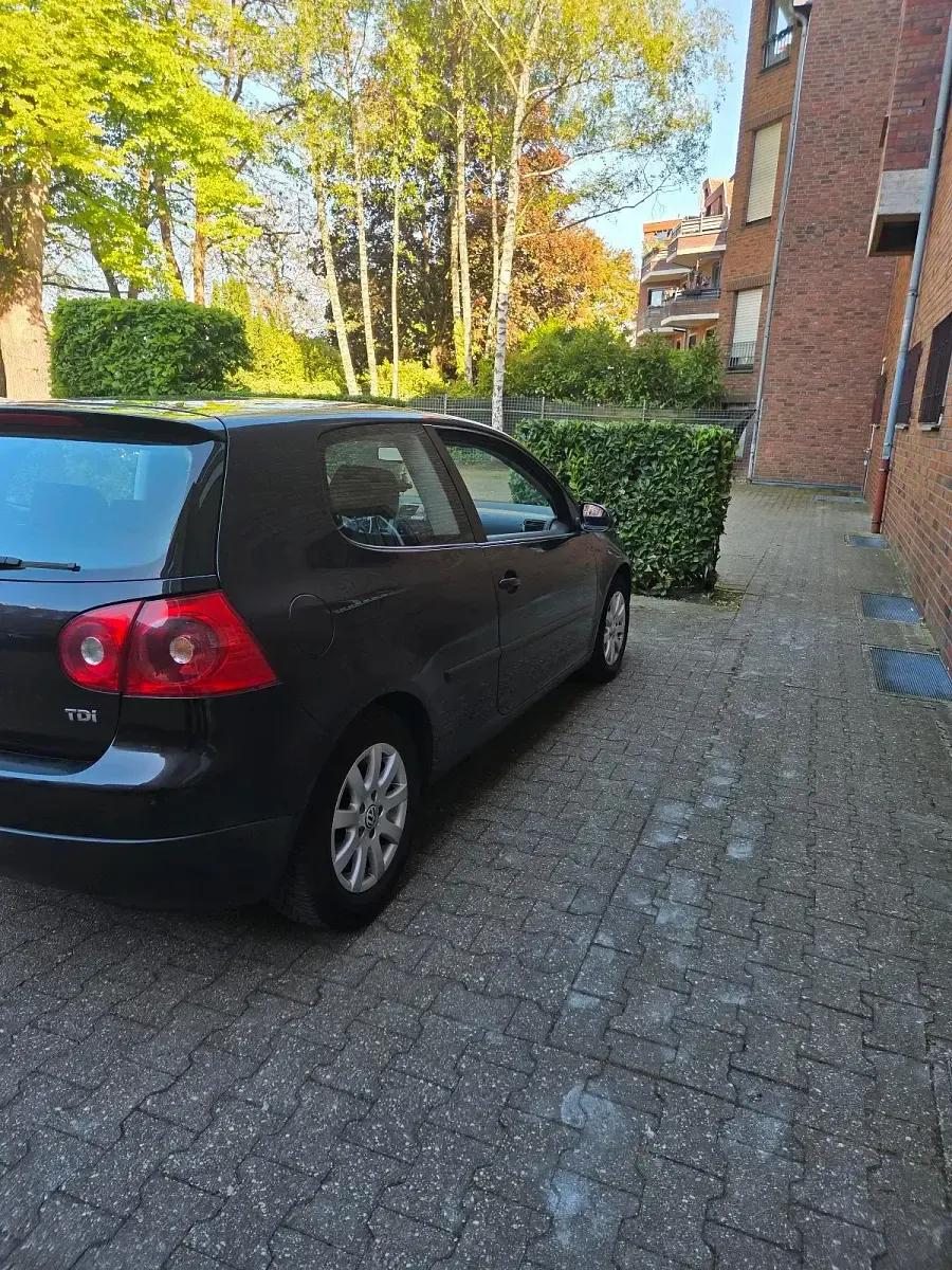 Gebraucht VW Golf 105 PS (77 kW) 2004 Schwarz Coupé
