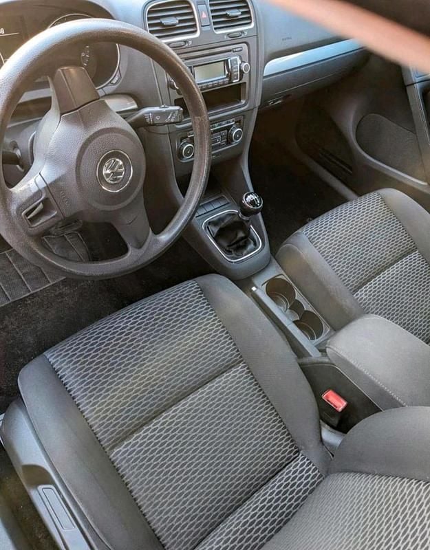 Gebraucht VW Golf VI 80 PS (58 kW) 2010 Blau Kleinwagen