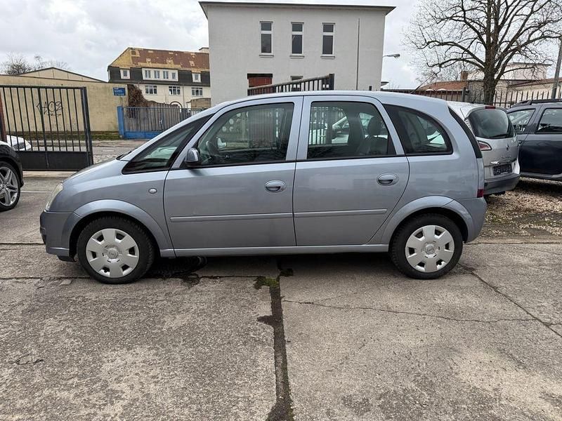 Gebraucht Opel Meriva 105 PS (77 kW) 2006 Silber Van / Kleinbus