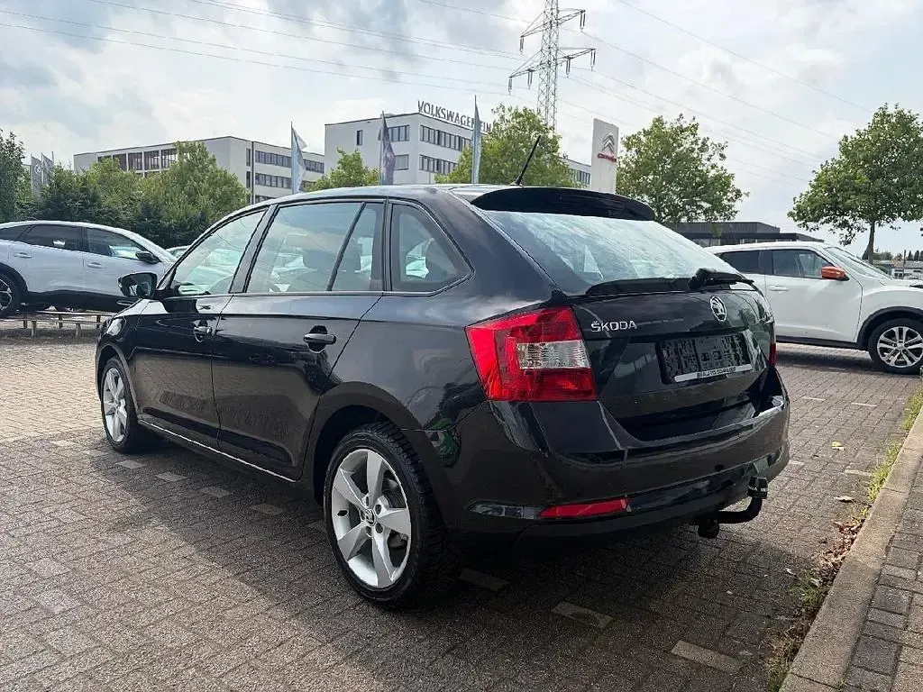 Gebraucht Skoda Rapid Cool Edition 90 PS (66 kW) 2016 Schwarz Kleinwagen