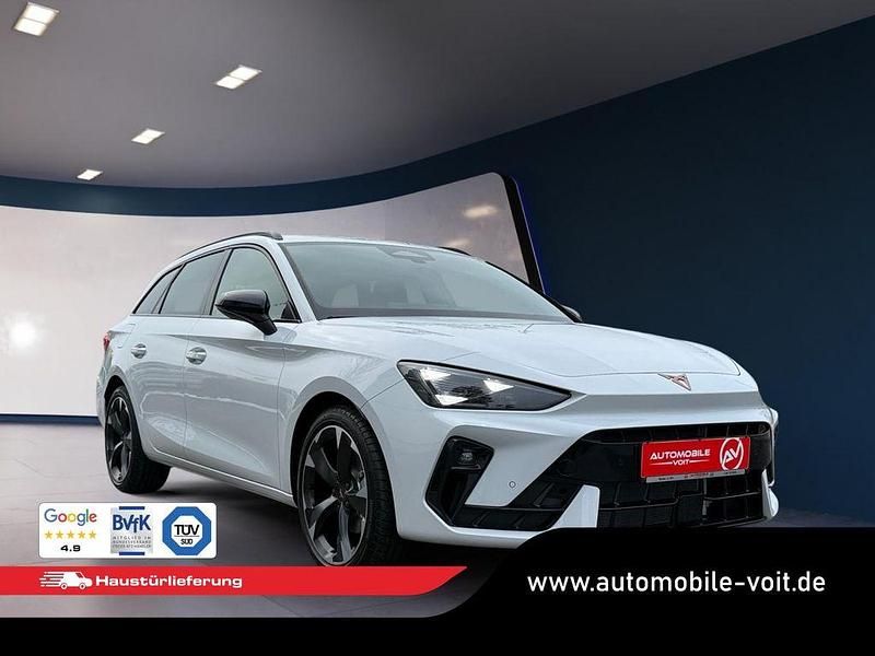 Weiß Neu 2025 Cupra Leon Limousine | 33.697 € (Fairer Preis) - Bild 1/4