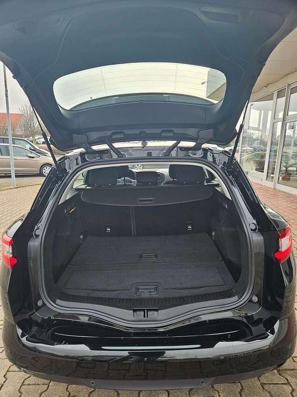Gebraucht Renault Mégane GrandTour Business 140 PS (102 kW) 2019 Sternenschwarz Kombi