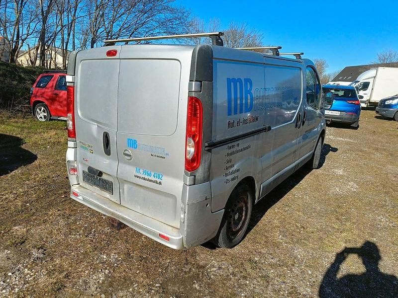 Gebraucht Nissan Primastar 2012 Grau Van / Kleinbus