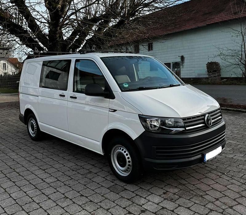 Weiß Gebraucht 2016 VW Transporter Van | 18.300 € (Superpreis) - Bild 1/4