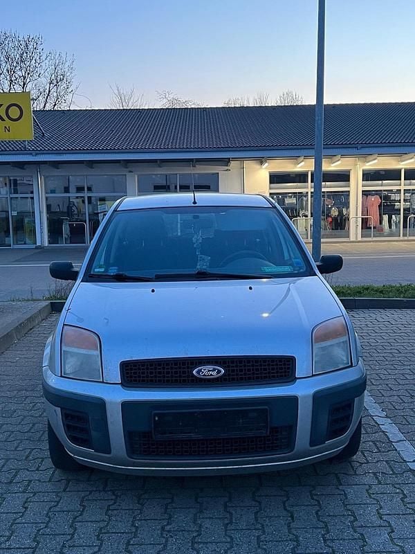 Gebraucht Ford Fusion 80 PS (58 kW) 2005 Grau Kleinwagen