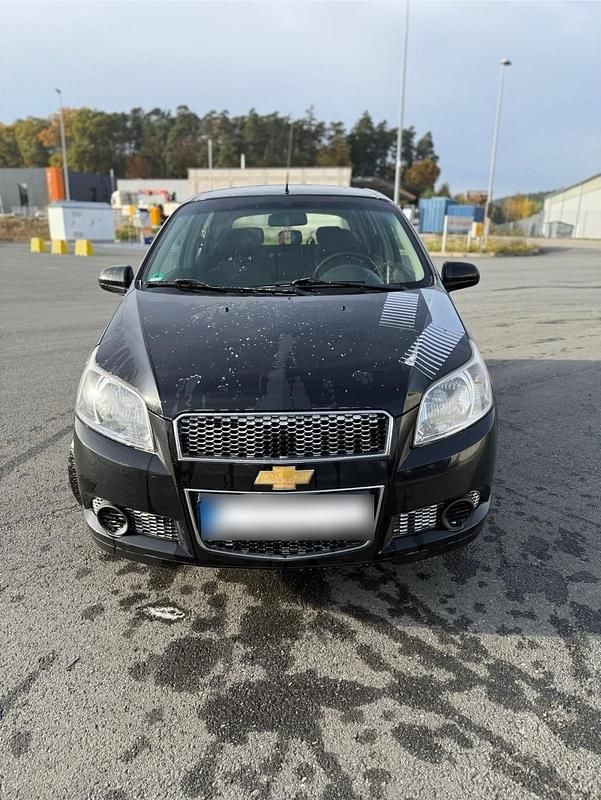 Gebraucht Chevrolet Aveo 80 PS (58 kW) 2011 Schwarz Kleinwagen
