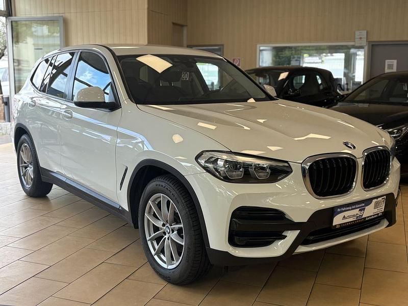 Weiß alpinweiss iii Gebraucht 2021 BMW X3 Performance SUV | 30.440 € (Superpreis) - Bild 1/4