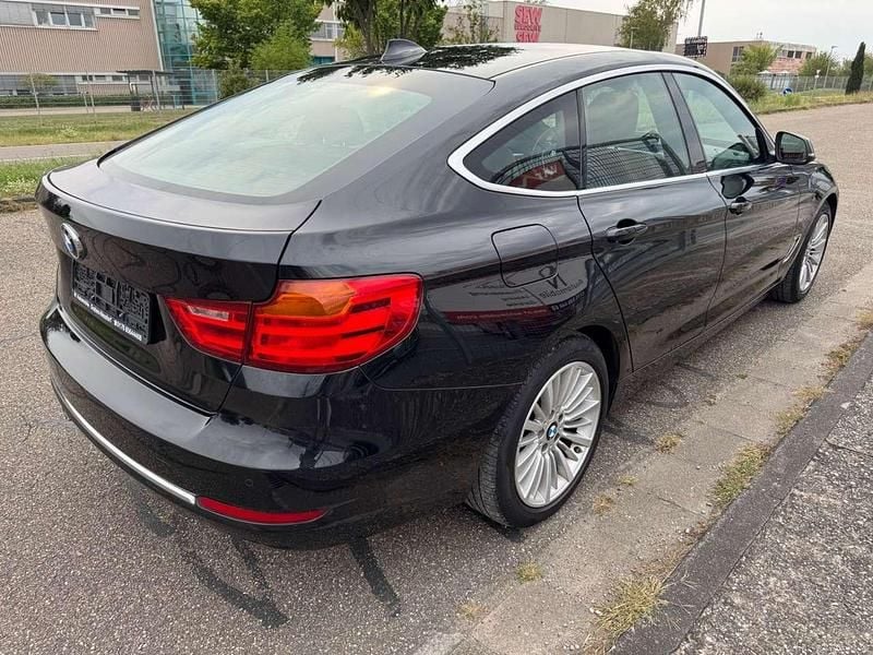 Gebraucht BMW 335 Luxury Line 313 PS (230 kW) 2014 Black sapphire metallic Limousine