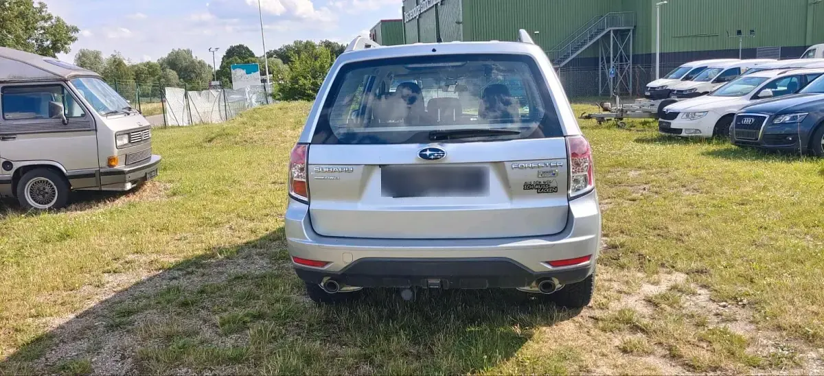Gebraucht Subaru Forester 147 PS (108 kW) 2013 Silber SUV
