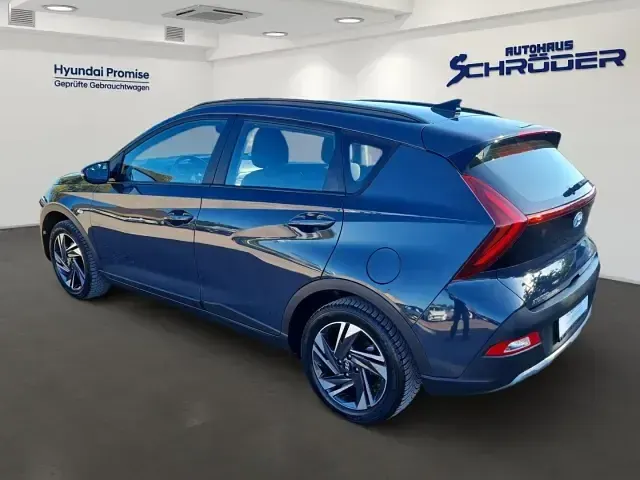 Gebraucht Hyundai Bayon Trend 101 PS (74 kW) 2024 Grau SUV