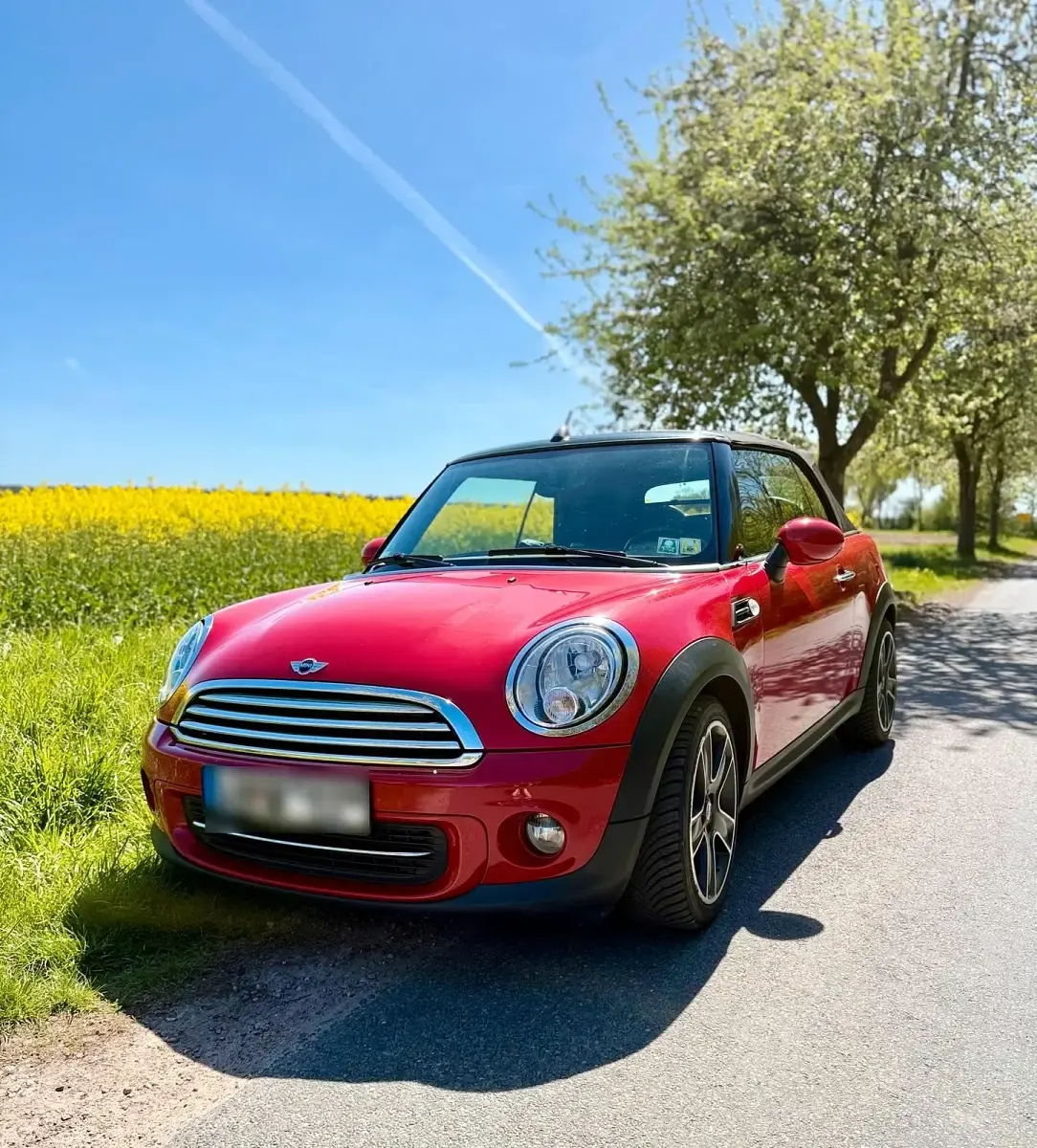 Gebraucht Mini Cooper Cabriolet 122 PS (89 kW) 2010 Rot Cabrio