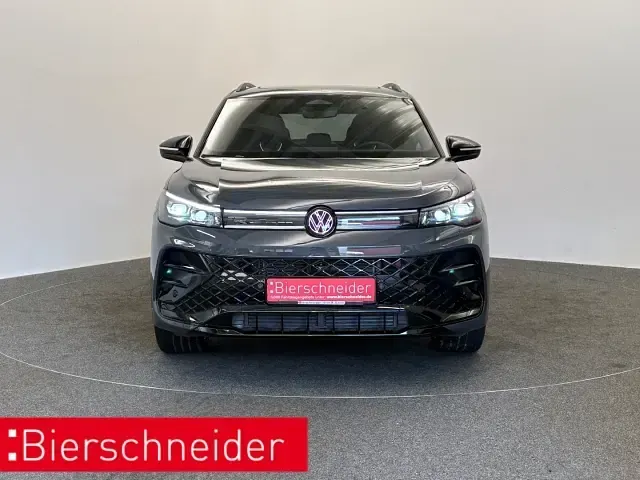 Gebraucht VW Tiguan Style 204 PS (150 kW) 2025 Grau SUV