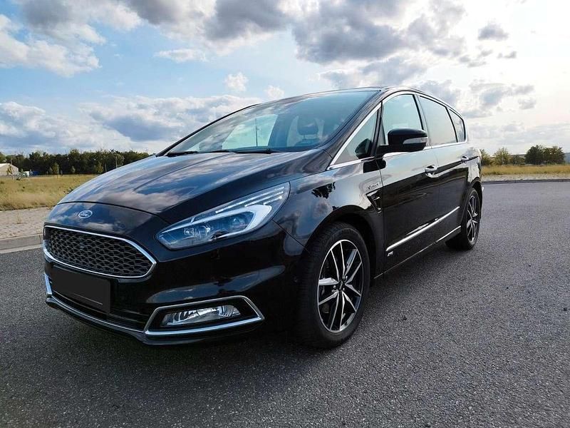 Gebraucht 2019 Ford S-MAX Vignale Van / Kleinbus | 24.388 € (Fairer Preis) - Bild 1/4