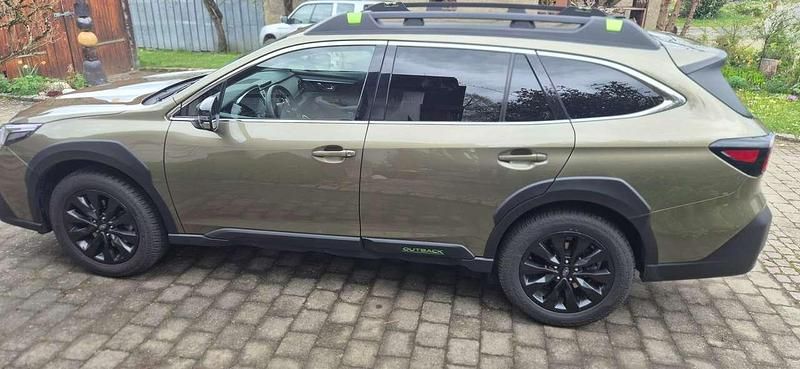 Gebraucht Subaru Outback Exclusive+ 169 PS (124 kW) 2024 Grün Kombi
