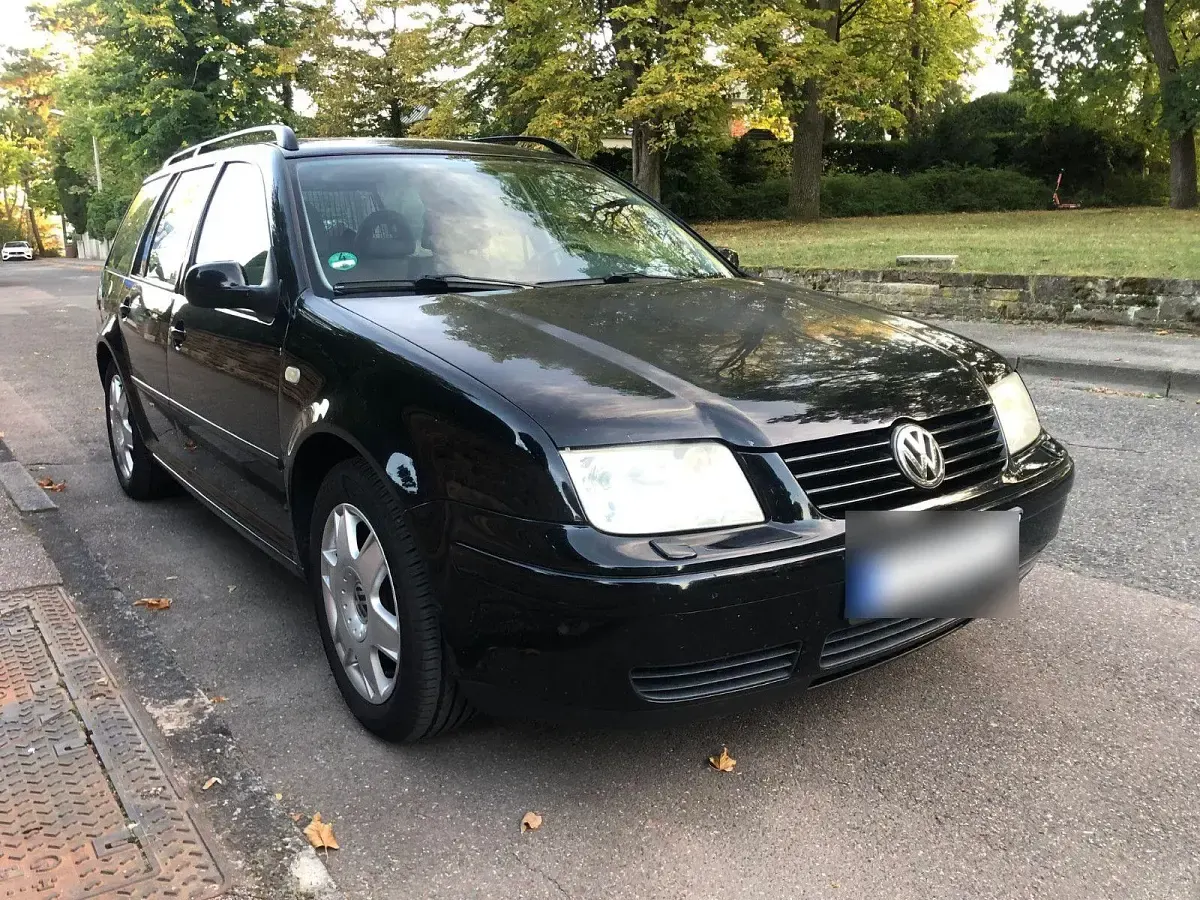 Gebraucht VW Bora 116 PS (85 kW) 1999 Schwarz Kombi