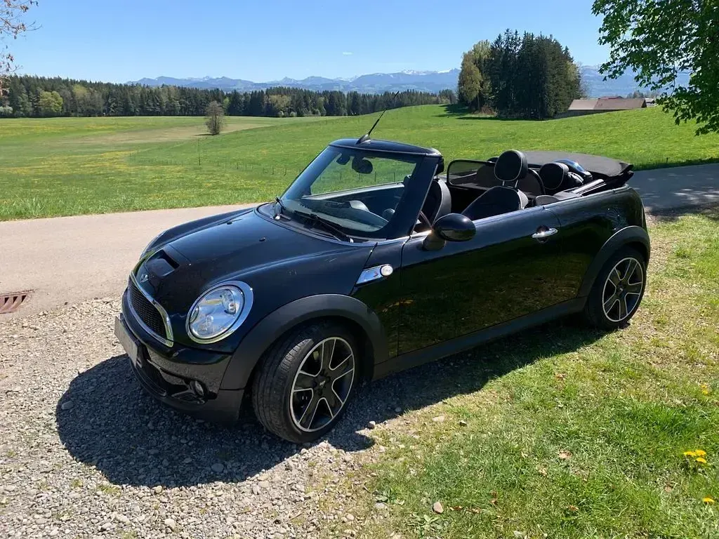 Gebraucht Mini Cooper S Cabriolet 174 PS (127 kW) 2010 Schwarz Cabrio