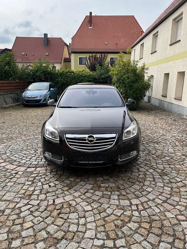 Gebraucht Opel Insignia OPC 260 PS (191 kW) 2011 Braun Limousine