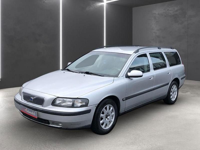 Gebraucht Volvo V70 170 PS (125 kW) 2002 Silber Kombi