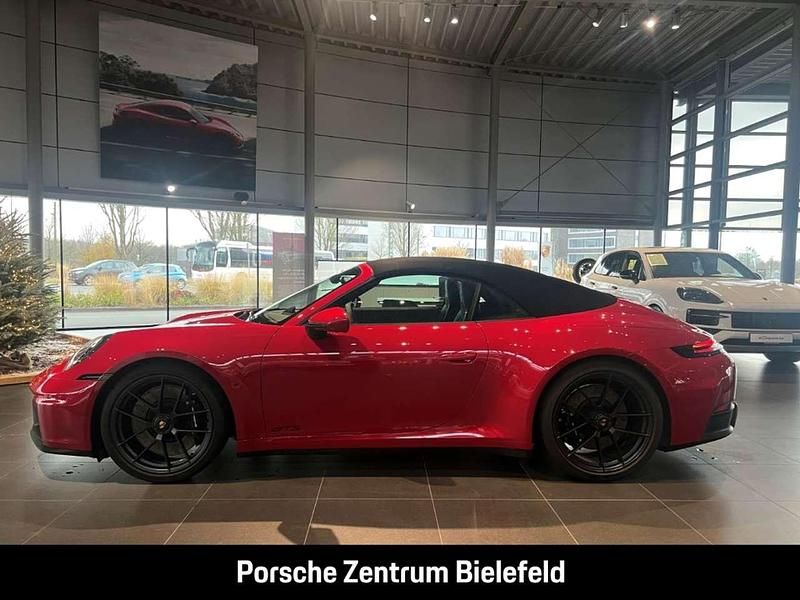 Gebraucht Porsche 911 Carrera Cabriolet 541 PS (397 kW) 2025 Rot Cabrio