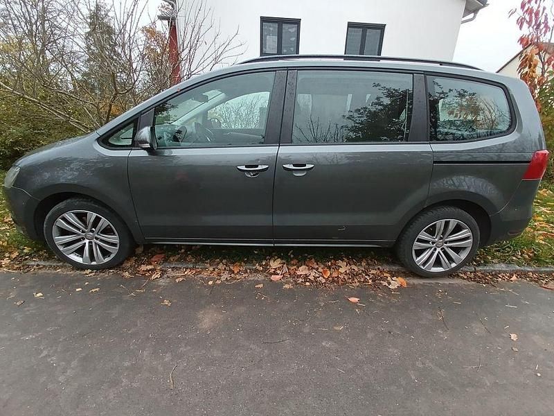 Gebraucht Seat Alhambra Style 140 PS (102 kW) 2012 Grau Van / Kleinbus