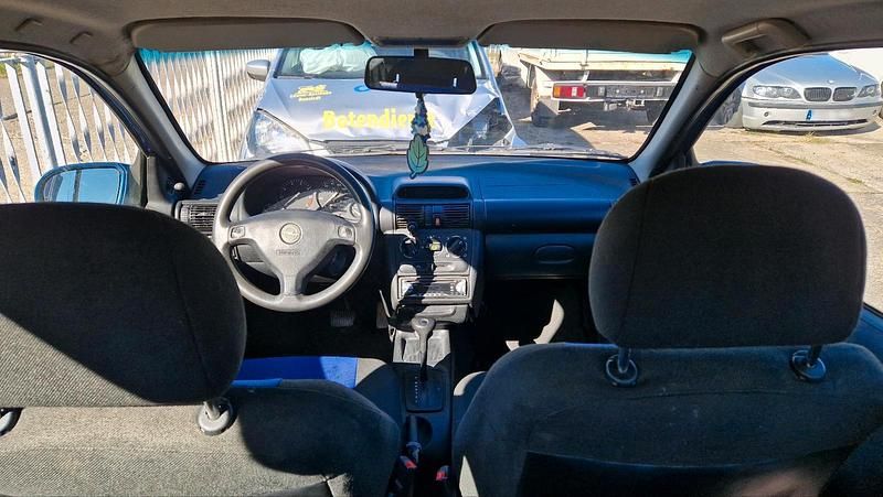Gebraucht Opel Corsa 65 PS (47 kW) 1999 Kleinwagen