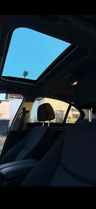 Gebraucht BMW 320 150 PS (110 kW) 2005 Limousine