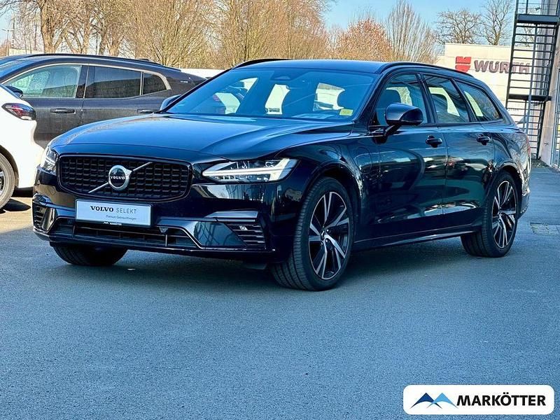 Schwarz Gebraucht 2022 Volvo V90 Plus Kombi | 42.990 € (Fairer Preis) - Bild 1/4