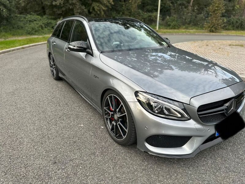 Grau Gebraucht 2016 Mercedes C450 AMG AMG Kombi | 31.999 € (Fairer Preis) - Bild 1/4
