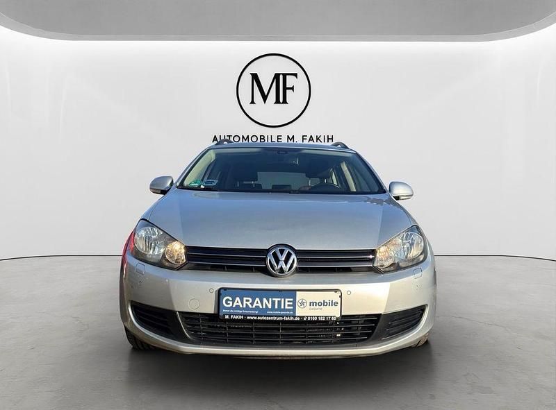 Gebraucht VW Golf VI Comfortline 122 PS (89 kW) 2012 Silber Kleinwagen