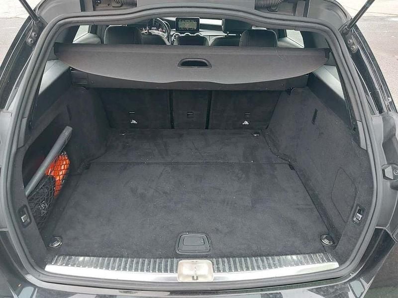 Gebraucht Mercedes C160 AMG 129 PS (94 kW) 2017 Schwarz/baltic black Coupé