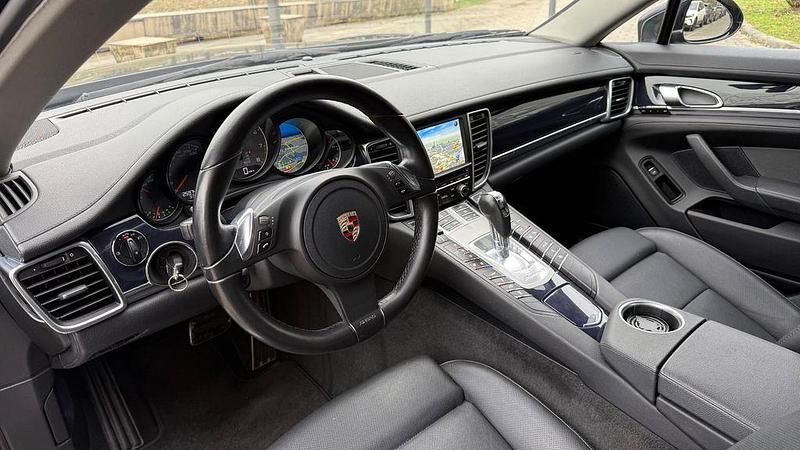 Gebraucht Porsche Panamera 4S Sport 400 PS (294 kW) 2011 Schwarz Limousine