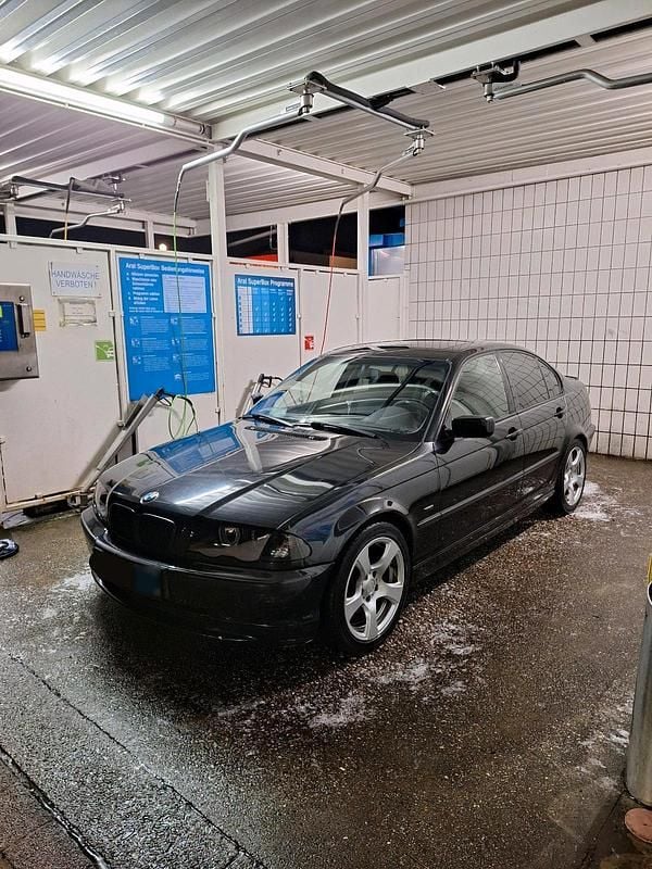 Gebraucht BMW 325 192 PS (141 kW) 2002 Schwarz Limousine