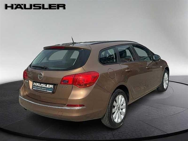 Gebraucht Opel Astra Style 170 PS (125 kW) 2015 Bronze Kombi