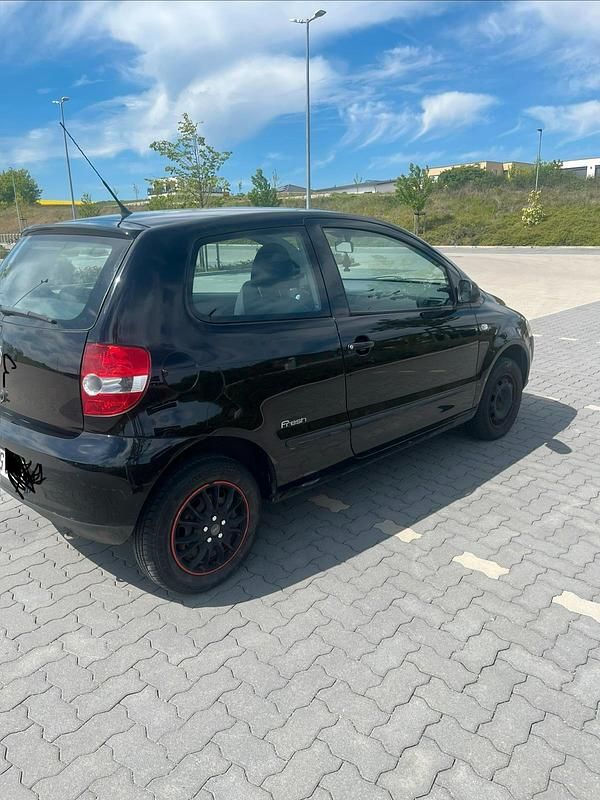 Usata VW Fox 55 CV (40 kW) 2008 Nero Utilitaria