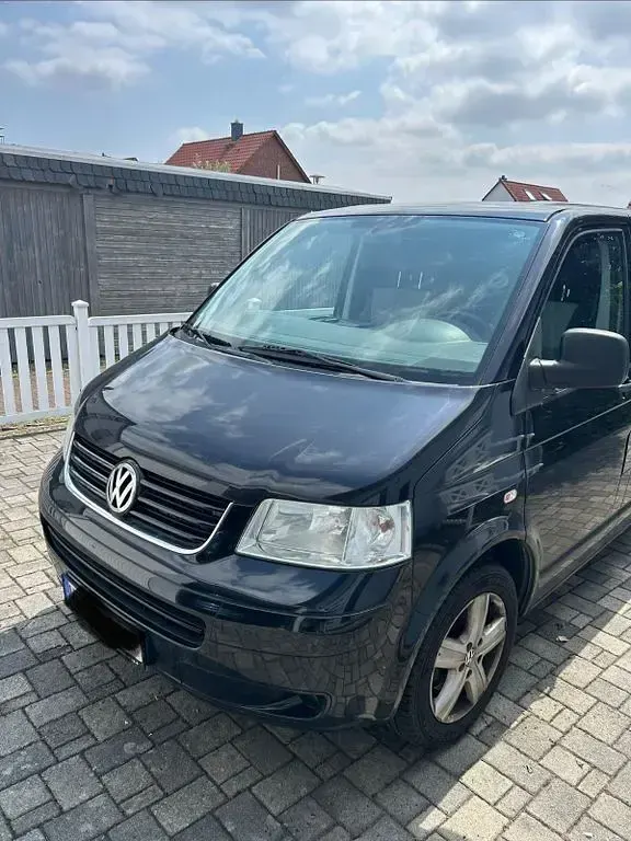 Gebraucht VW Multivan 102 PS (75 kW) 2008 Schwarz Van / Kleinbus