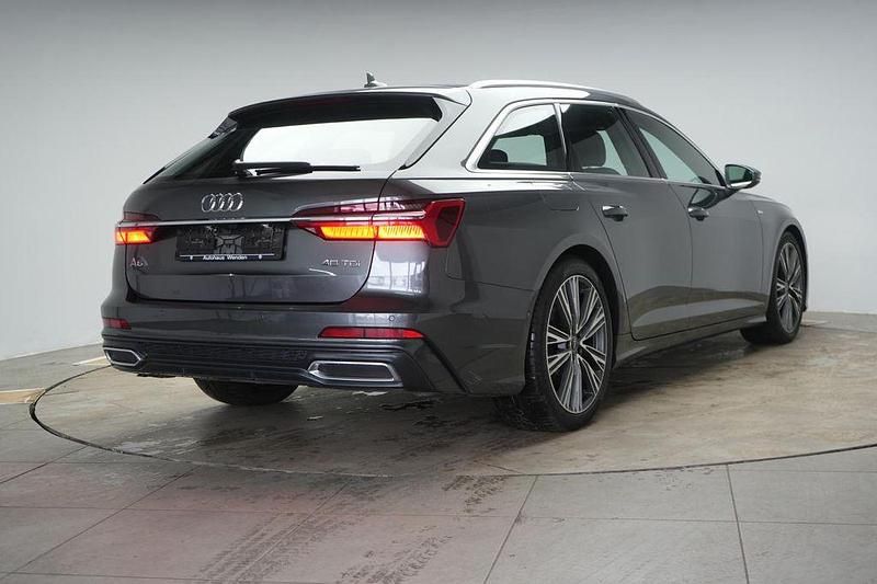 Gebraucht Audi A6 S-Line 204 PS (150 kW) 2022 Daytona gray pearl effect Kombi