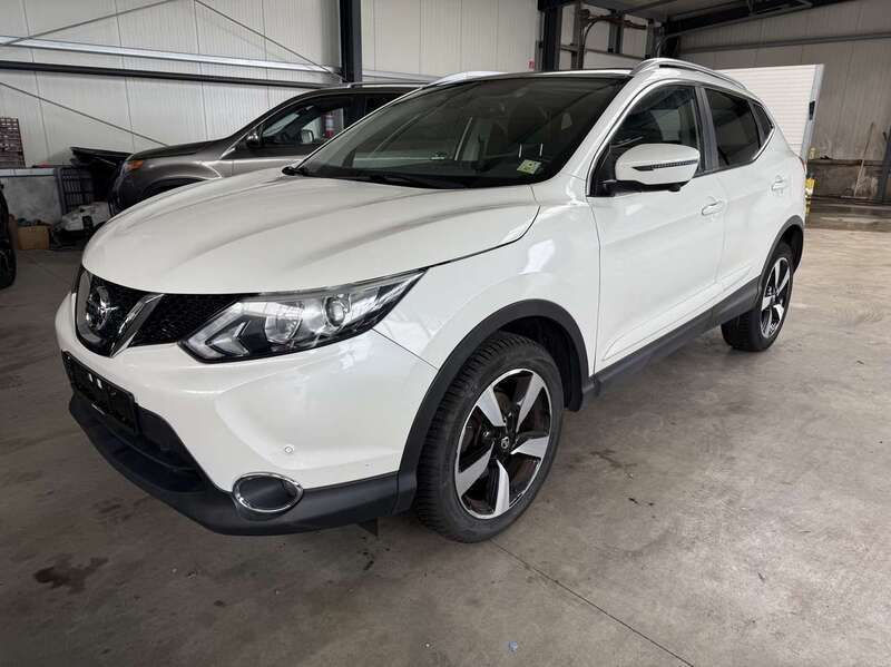 Gebraucht 2016 Nissan Qashqai SUV | 9.900 € (Superpreis) - Bild 1/4
