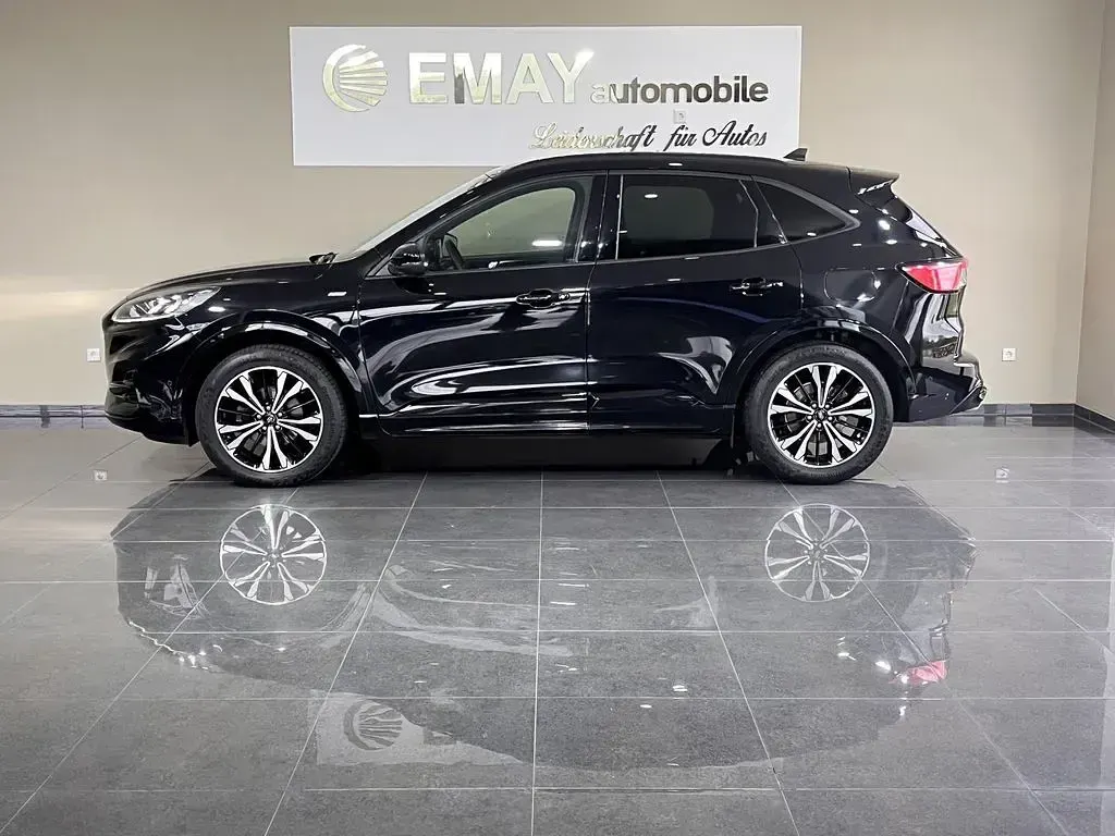 Gebraucht Ford Kuga ST-Line X 190 PS (139 kW) 2020 Schwarz SUV