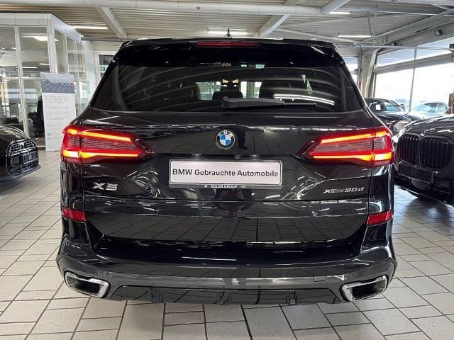 Gebraucht BMW X5 M Sport 286 PS (210 kW) 2023 Schwarz SUV