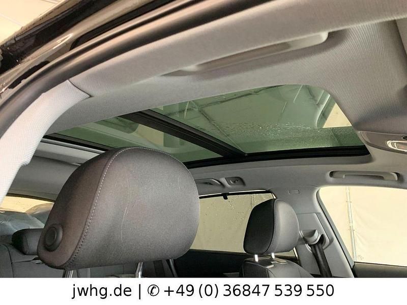 Gebraucht Audi A4 Sport 163 PS (119 kW) 2023 Schwarz Kombi