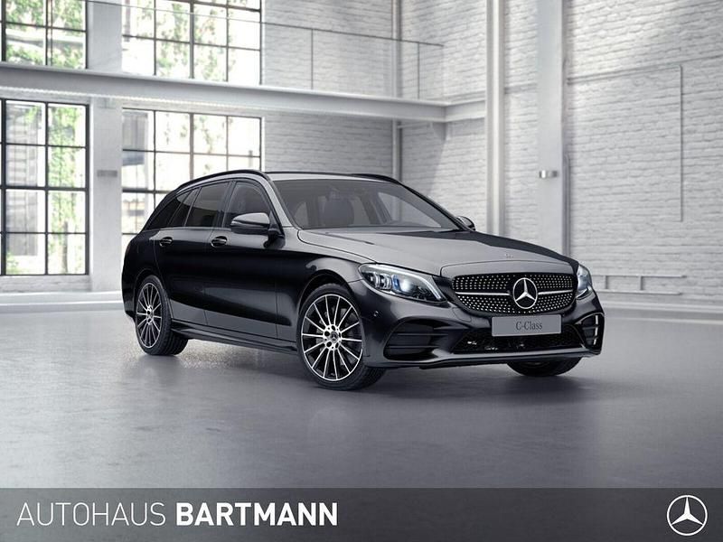 Gebraucht Mercedes C300 AMG line 258 PS (189 kW) 2019 Schwarz Limousine